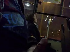 Siyah kısa kot yaşlı kadın sexs pantolon.