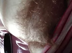 Milf yaşlı üvey annesini sikiyor mastürbasyon