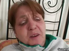 Cam üzerinde yayılıyor vk yaşlı sex